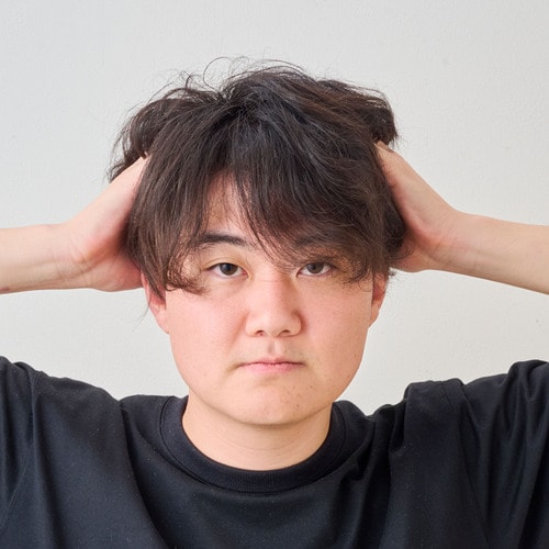 STEP4：内側から髪全体になじませる ジェルグリースおすすめ イメージ