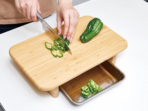 下に食材を置けば調理スペースが広くなる！ イメージ