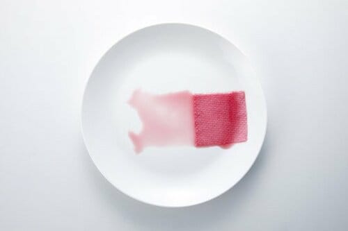 よく吸うのにすばやく乾く!二オイ知らずのふきんを検証 イメージ2