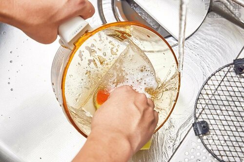 検証4：洗いやすさなど使用感は? エレコムのポット型コンベクションオーブン「LiFERE」おすすめ イメージ