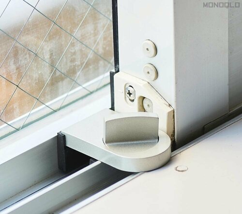 【防犯性】窓がつかえて開かなくなる 窓用補助錠おすすめ イメージ