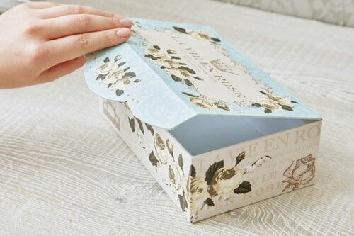フタはマグネット内蔵ピタッと閉まって開けやすい
