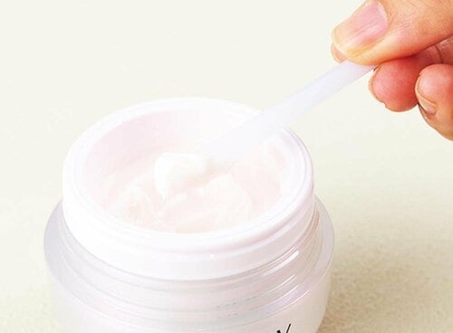 使用感：◯ エイジングケアを叶えるフェイスクリームおすすめ イメージ