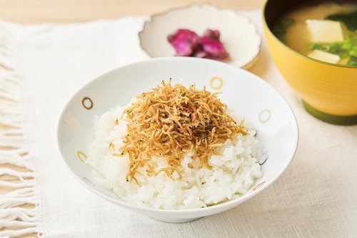 ちりめんじゃこのふりかけで簡単にミネラル補給 ちりめんじゃこおすすめ イメージ