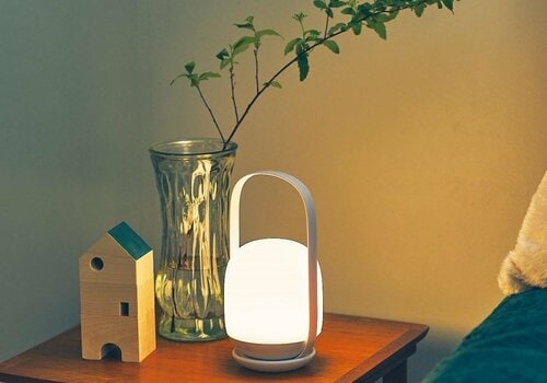 眠気を誘ってくれる香りアイテムとは? ラベンダーの香りアイテムおすすめ イメージ
