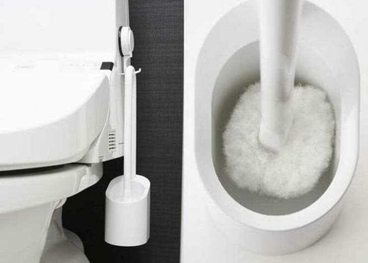 スタンドごと浮いて床掃除が楽！ ニトリのおすすめトイレ掃除ブラシ