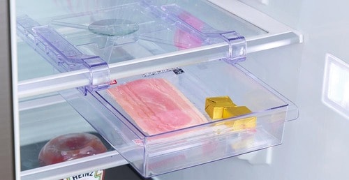 クリアカラーで清潔感がある！ 冷蔵庫棚下トレーおすすめ イメージ