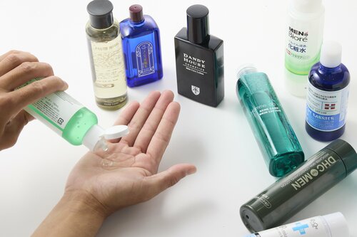 検証3:使用感 男性用ニキビケア化粧水おすすめ イメージ