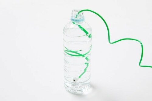 【C評価】水の吸い上げ量がまちまちな水やり当番カエル君 自動水やりグッズおすすめ イメージ