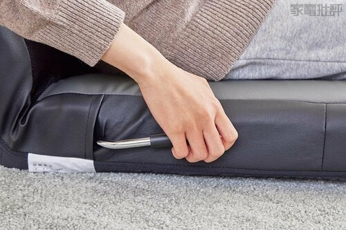 【リクライニング】背もたれの角度はレバーで調整 ゲーミング座椅子おすすめ イメージ