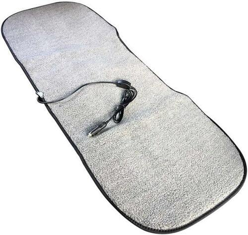 冷たい革シートには特に効果的！ 敷くタイプの「シートヒーター」 イメージ