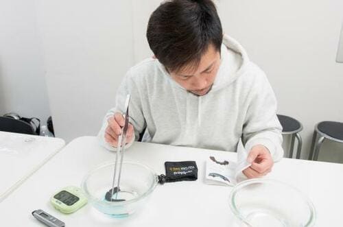 独自のモールド材使用衝撃をうまく分散するlo-bloo