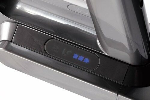本体も立てられる上に充電も直挿しOK、臭いも気になりません イメージ4