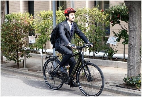 【走り心地】細身のフレームからは想像できないゆったりとした走行性と抜群の乗り心地 e-bikeおすすめ イメージ