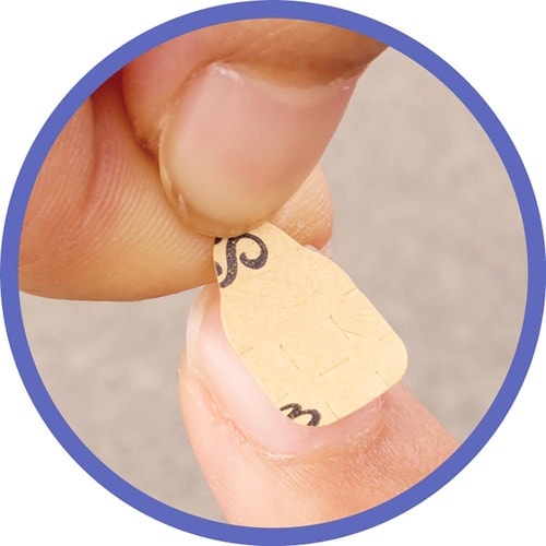 茶色だからよく見える ネイルチップ用接着アイテムおすすめ イメージ