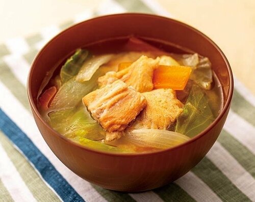 鮭の石狩風みそ汁 鮭缶おすすめ イメージ