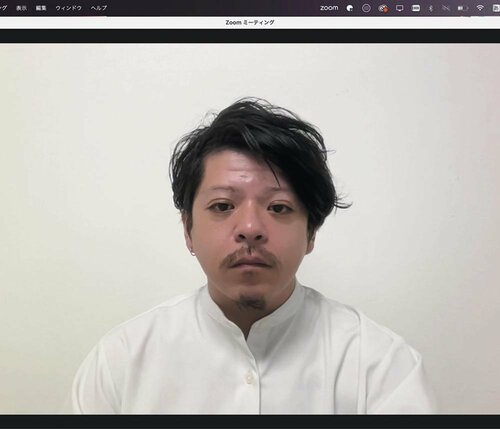 ▼白背景×白シャツ WEB会議でキレイに映る方法おすすめ イメージ