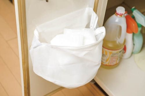 【アイデア2】洗濯ネットにレジ袋入れを入れてひとまとめ イメージ