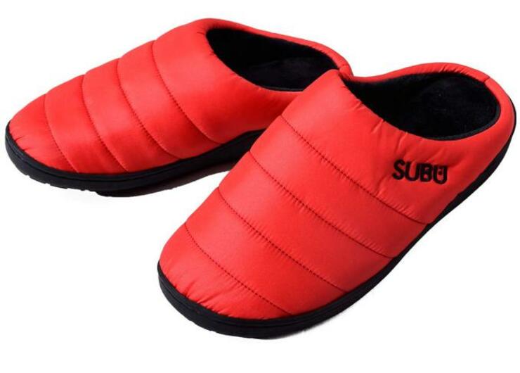 ボア付きで冬も寒くない！SUBUの“ダウンサンダル”の実力は？｜『MONOQLO』が試しました