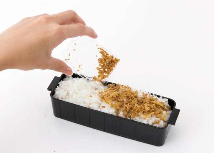 本格ふりかけ23品食べ比べ<br />1位は玉木屋グリーンカレーに決定！