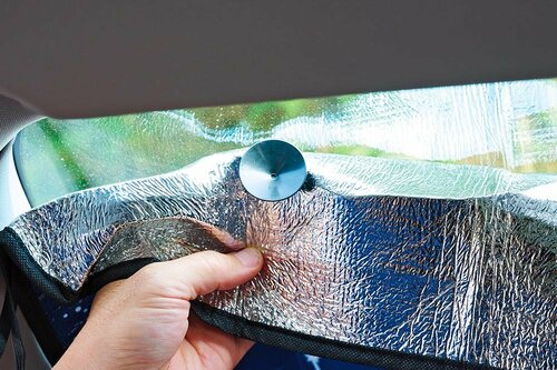 車用サンシェードおすすめ ダイソー  デザインアルミサンシェード スタンダードサイズ イメージ3