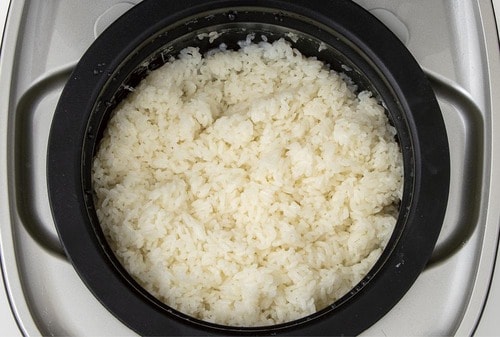 保温:パサついて食感が硬めに イメージ