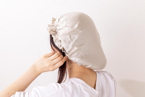 絹屋「シルク100% ナイトキャップ」 ナイトキャップでうねらないヘアケアおすすめ イメージ2