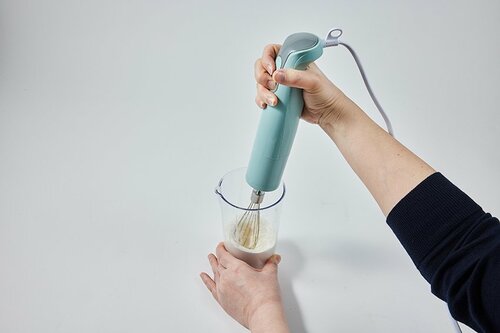 ホイップ完成まで時間はかかる ハンドブレンダーおすすめ イメージ