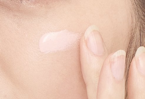 血色感や明るさを自然にアップできる ピンクのコントロールカラー・下地おすすめ イメージ