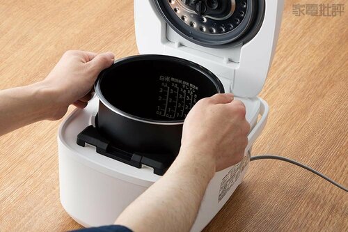 内釜は少し重いけど炊飯コースは充実 東芝「圧力IHジャー炊飯器 RC-6PXV」おすすめ イメージ