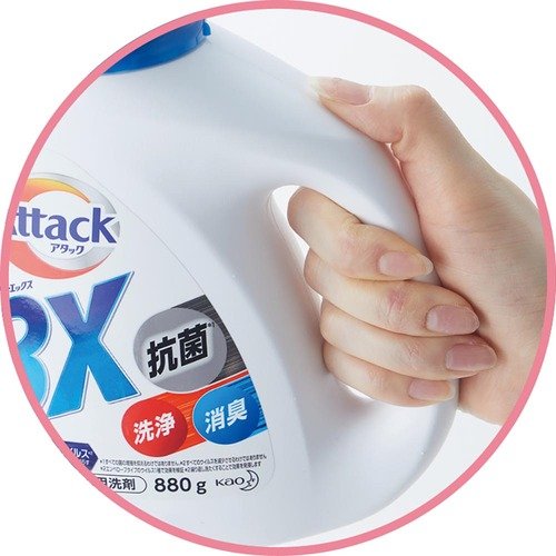 梅雨対策グッズおすすめ 花王 アタック抗菌EX持ち手が大きく安定感がある イメージ3