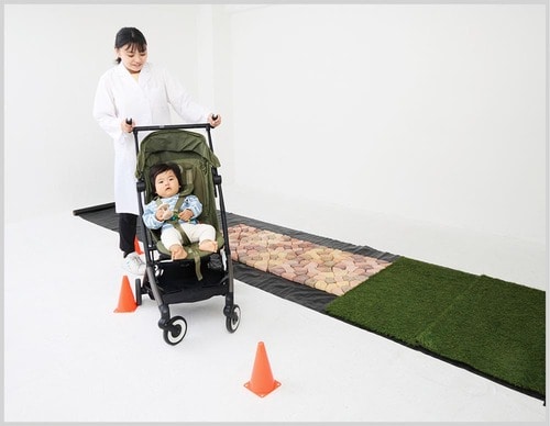 走行・操舵性能：押しやすさや段差の越えやすさなどはどうか B型ベビーカーおすすめ イメージ3