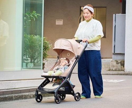 路面の状態が悪くても難なく押せる! A型ベビーカーおすすめ イメージ3