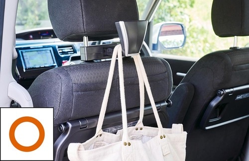 シートの背もたれを衣類の収納に有効活用 車用衣類ハンガーおすすめ イメージ2