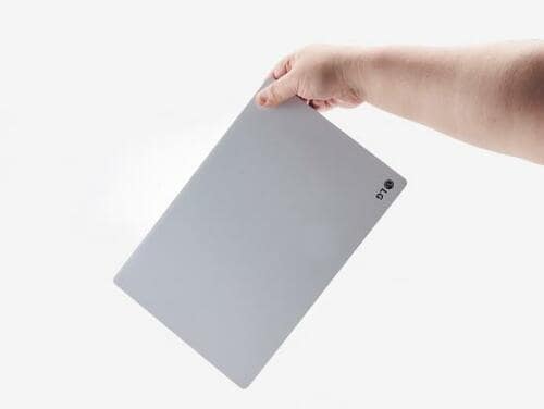 質量：1kg以下で携帯性はバツグン イメージ