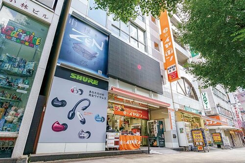 専門店に相談して自分に合うイヤホンを見つけよう! イメージ