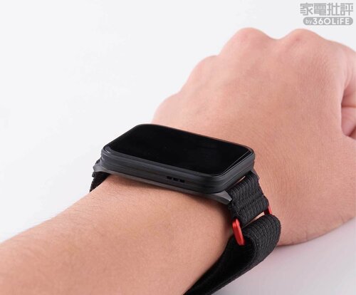 フィットネス重視の設計だから装着感は極上です ゴルフウォッチおすすめ イメージ2