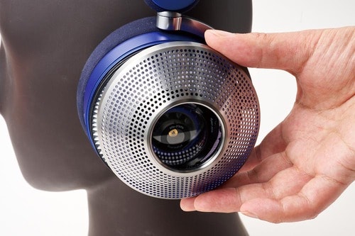 ヘッドホン部のフィルターで空気をろ過 空気清浄ヘッドホン「Dyson Zone」おすすめ イメージ