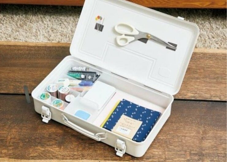 【無印】裁縫道具をかわいく収納できる「おしゃれ工具箱」発見しました｜『LDK』がセレクト