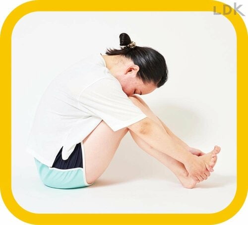 角度を変えたら背中に効いた! ズボラストレッチおすすめ イメージ2