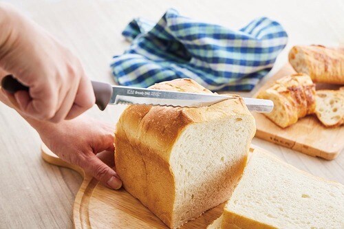 パン切り包丁で食感が変わる!いいナイフなら舌触り滑らかに