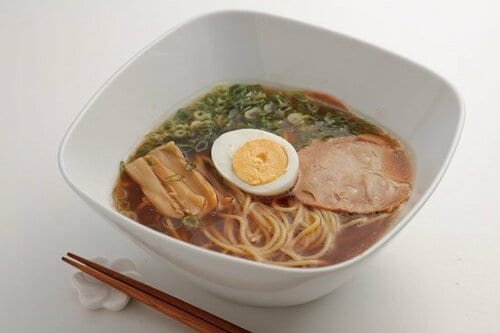 知ってた？ スパゲッティの乾麺にアレを足すと、ラーメンになるんです【検証済】 イメージ