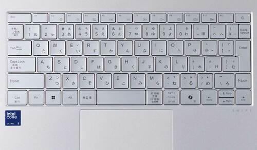 【使い勝手】BSキー周辺が窮屈でメカニカル風のかたい打鍵 小型ノートPCおすすめ イメージ