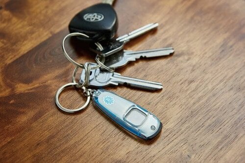 除電したかが見て分かる持ち運びしやすい除去グッズ