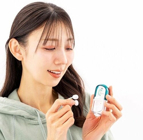 カプセル型ケースがかわいい かわいいイヤホンおすすめ イメージ