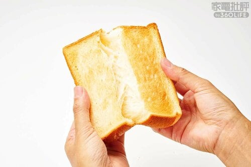 トースト：表面はサクッと中はふわっ、熱々 家電批評ベストバイオブザイヤーおすすめ イメージ