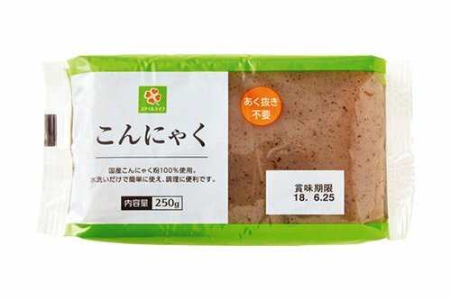 こんにゃくや豆腐は冷凍するとお肉のような食感になります