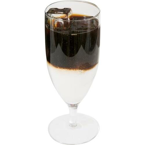 甘味と苦味のハーモニーが◎アーモンドミルクラテ