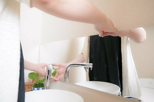 軽量＆両面テープ式で設置が簡単！「ココに欲しかった」を叶えるミラー！ イメージ