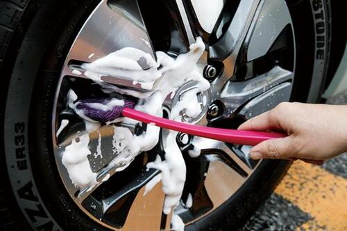 汚れに泡が密着して鉄粉を強力除去します！ イメージ2